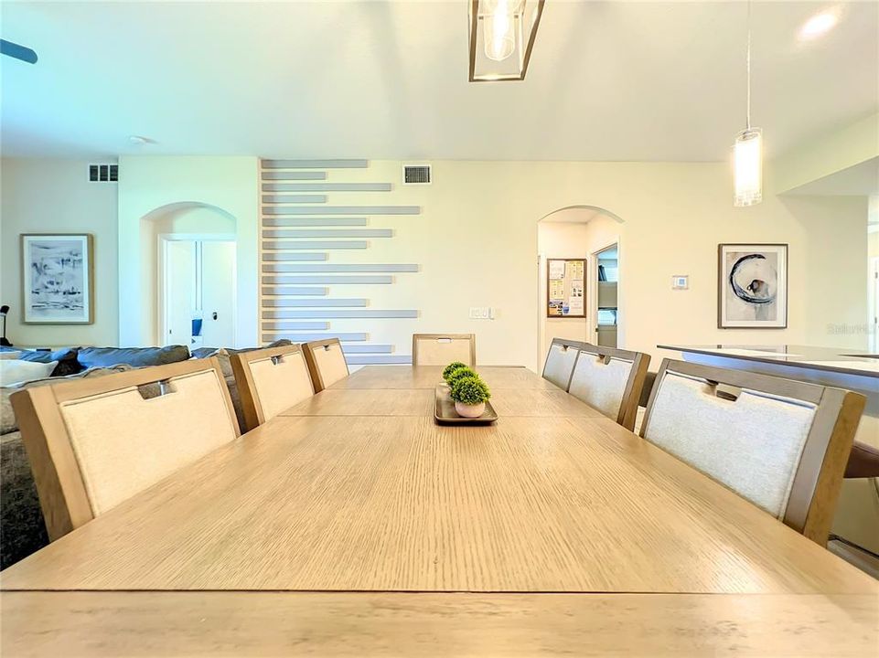 En Venta: $259,900 (2 camas, 2 baños, 1388 Pies cuadrados)