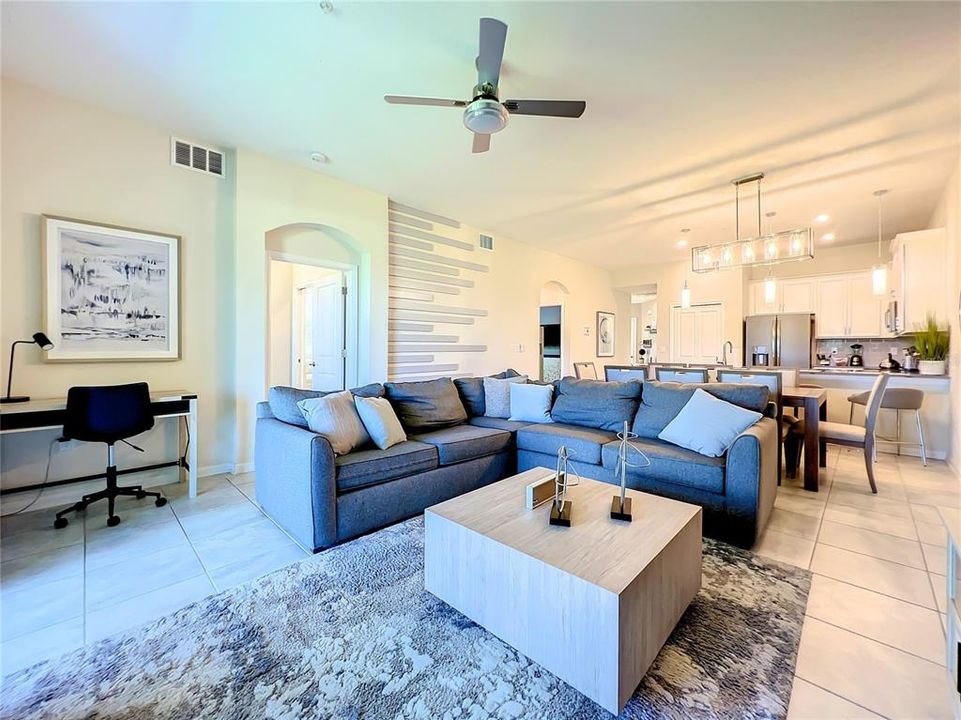 En Venta: $259,900 (2 camas, 2 baños, 1388 Pies cuadrados)