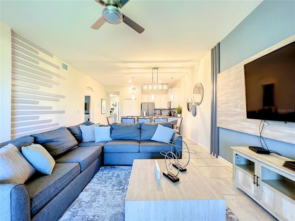 En Venta: $259,900 (2 camas, 2 baños, 1388 Pies cuadrados)