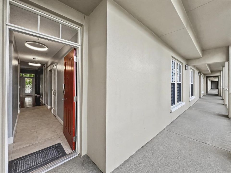 For Sale: $349,900 (2 beds, 2 baths, 1345 Square Feet)