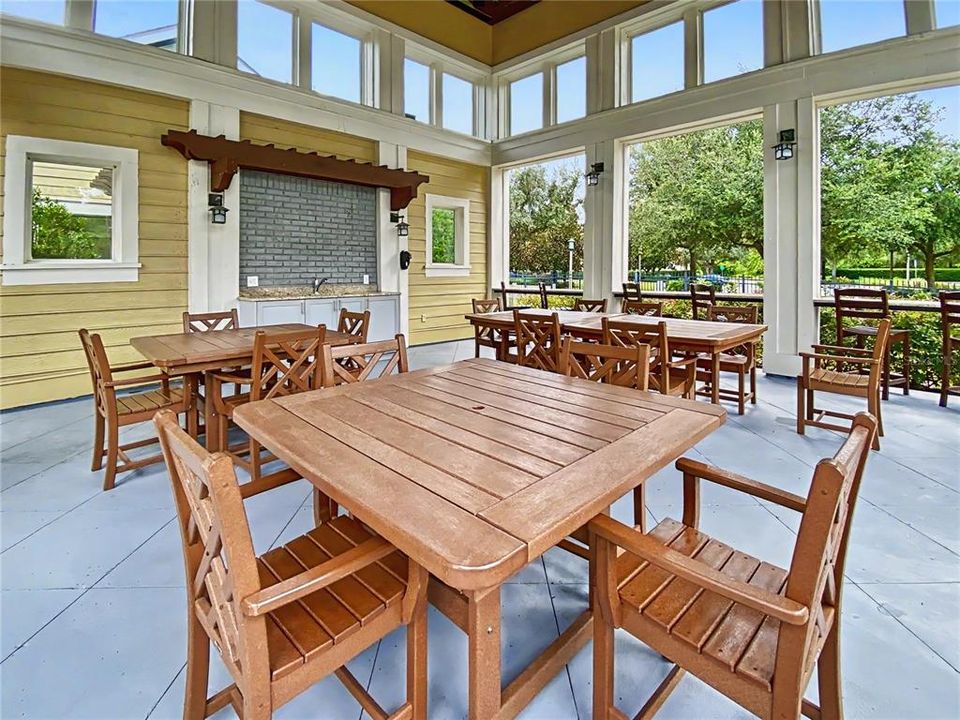 For Sale: $349,900 (2 beds, 2 baths, 1345 Square Feet)