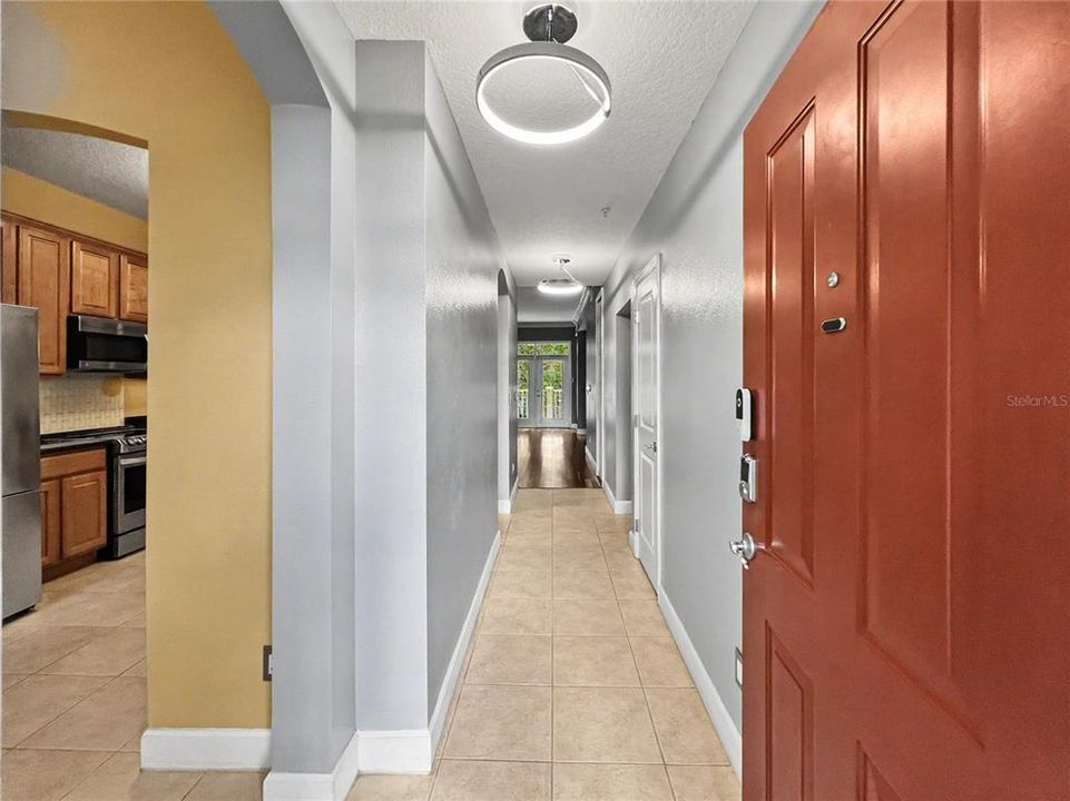 For Sale: $349,900 (2 beds, 2 baths, 1345 Square Feet)