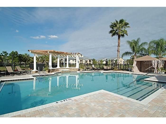 For Rent: $1,750 (2 beds, 2 baths, 998 Square Feet)