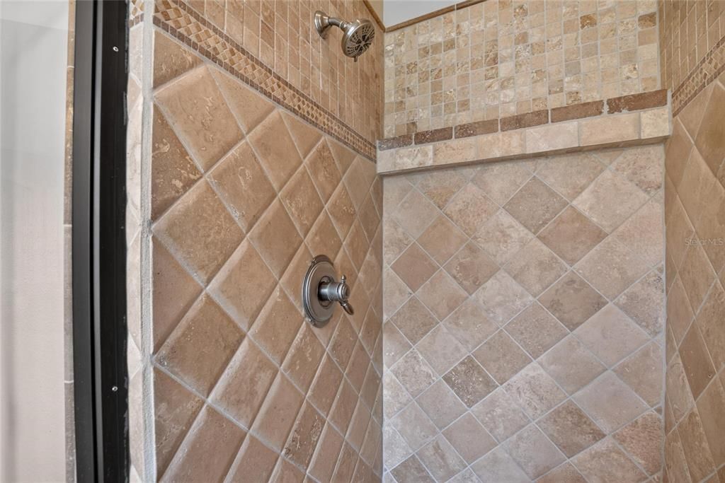 For Sale: $459,900 (3 beds, 2 baths, 2067 Square Feet)