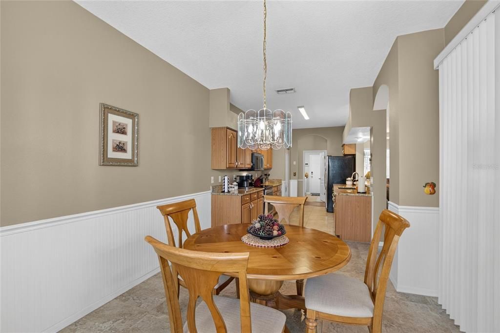 For Sale: $459,900 (3 beds, 2 baths, 2067 Square Feet)