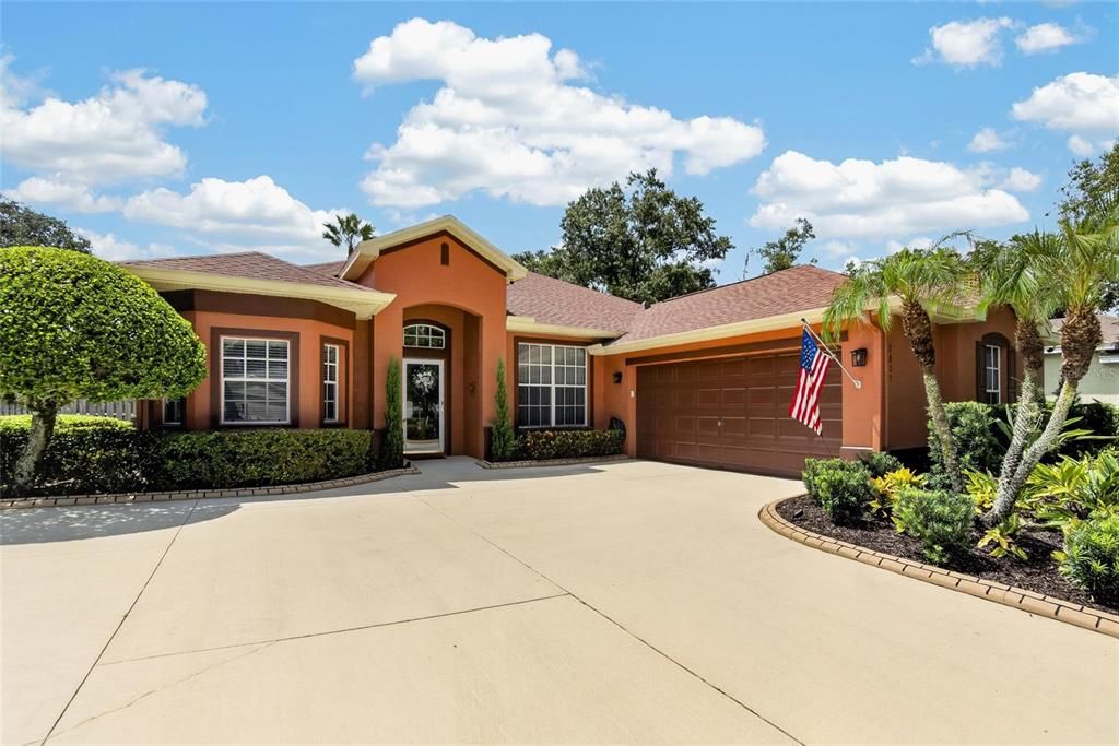 For Sale: $459,900 (3 beds, 2 baths, 2067 Square Feet)