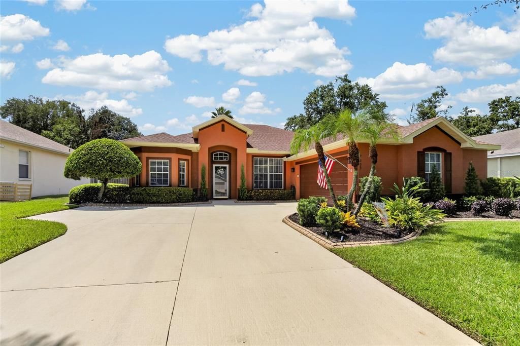 For Sale: $459,900 (3 beds, 2 baths, 2067 Square Feet)