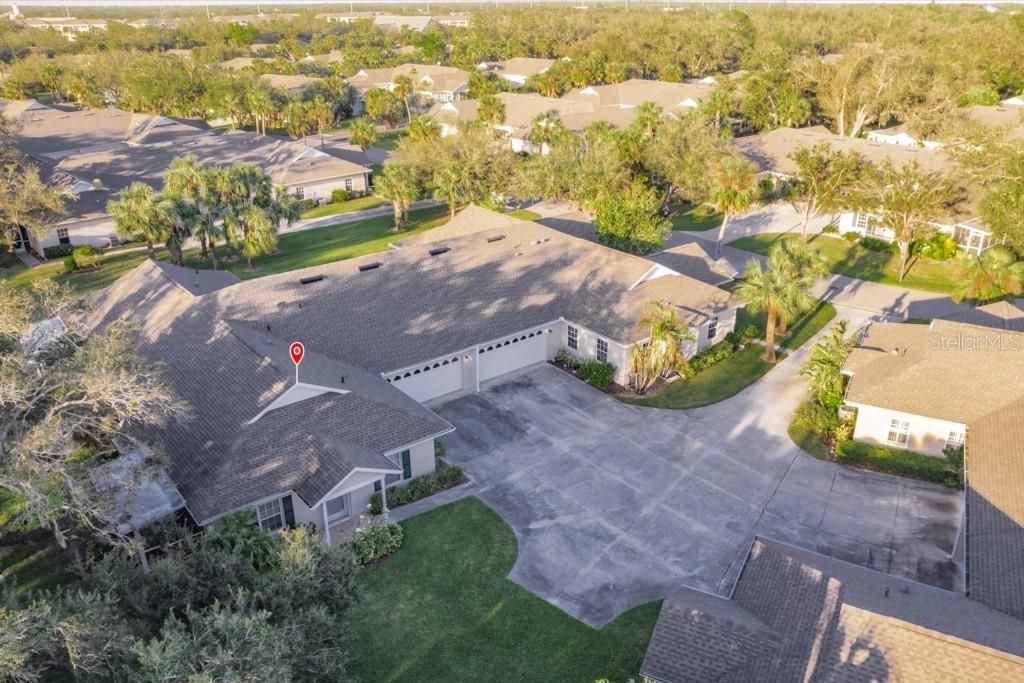 For Sale: $245,000 (2 beds, 2 baths, 1364 Square Feet)