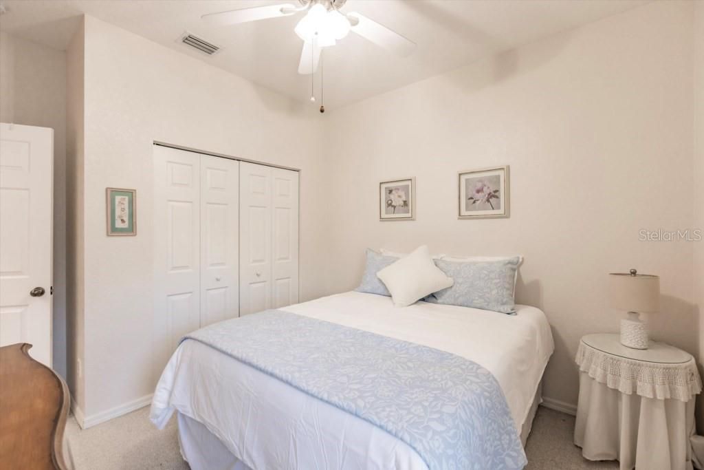 For Sale: $245,000 (2 beds, 2 baths, 1364 Square Feet)