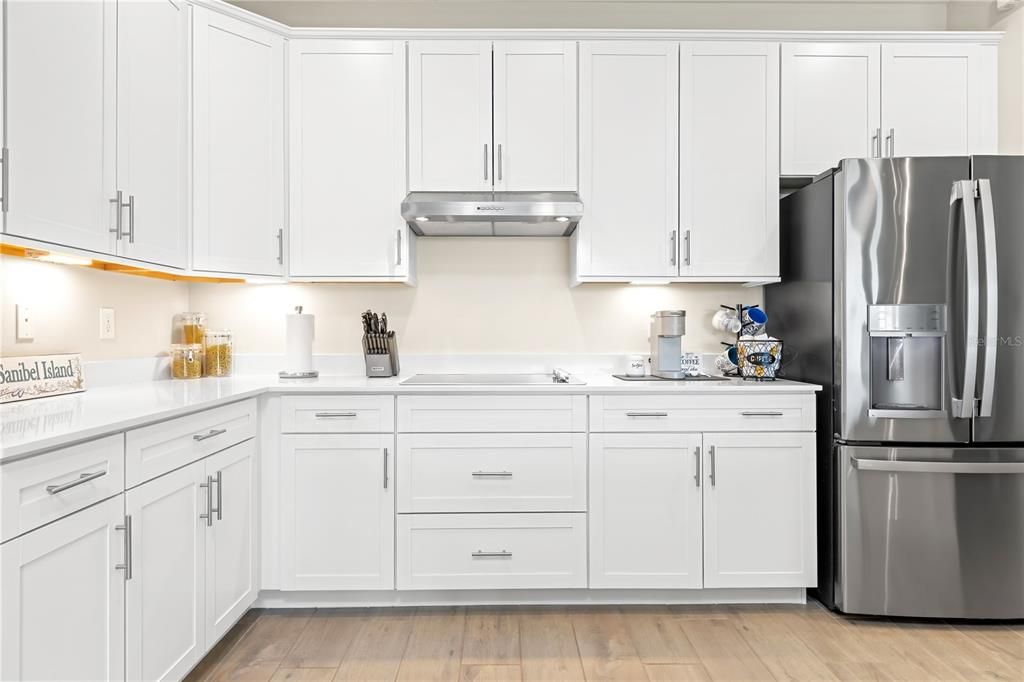 For Sale: $599,000 (2 beds, 2 baths, 1858 Square Feet)