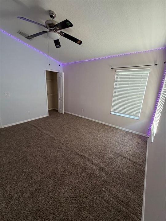 En Renta: $2,795 (4 camas, 2 baños, 1530 Pies cuadrados)