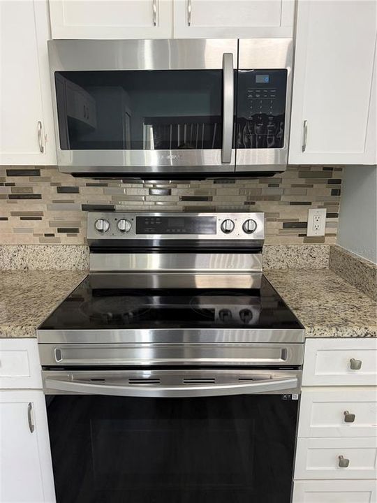 En Renta: $2,795 (4 camas, 2 baños, 1530 Pies cuadrados)