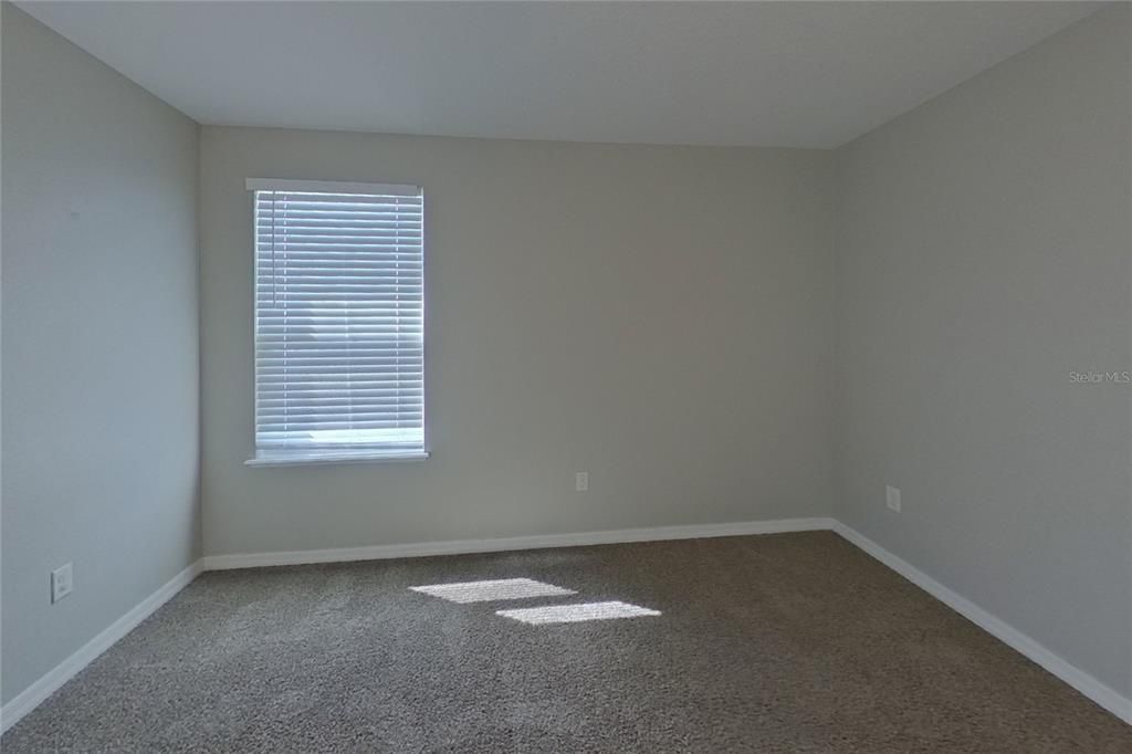 В аренду: $2,369 (4 спален, 2 ванн, 2201 Квадратных фут)