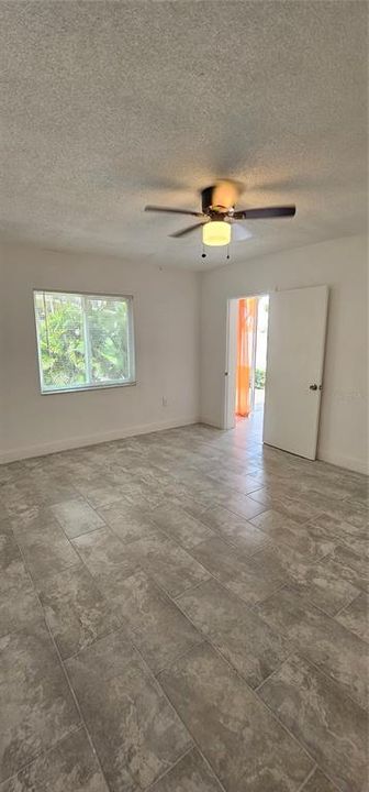 For Rent: $3,200 (2 beds, 2 baths, 1050 Square Feet)