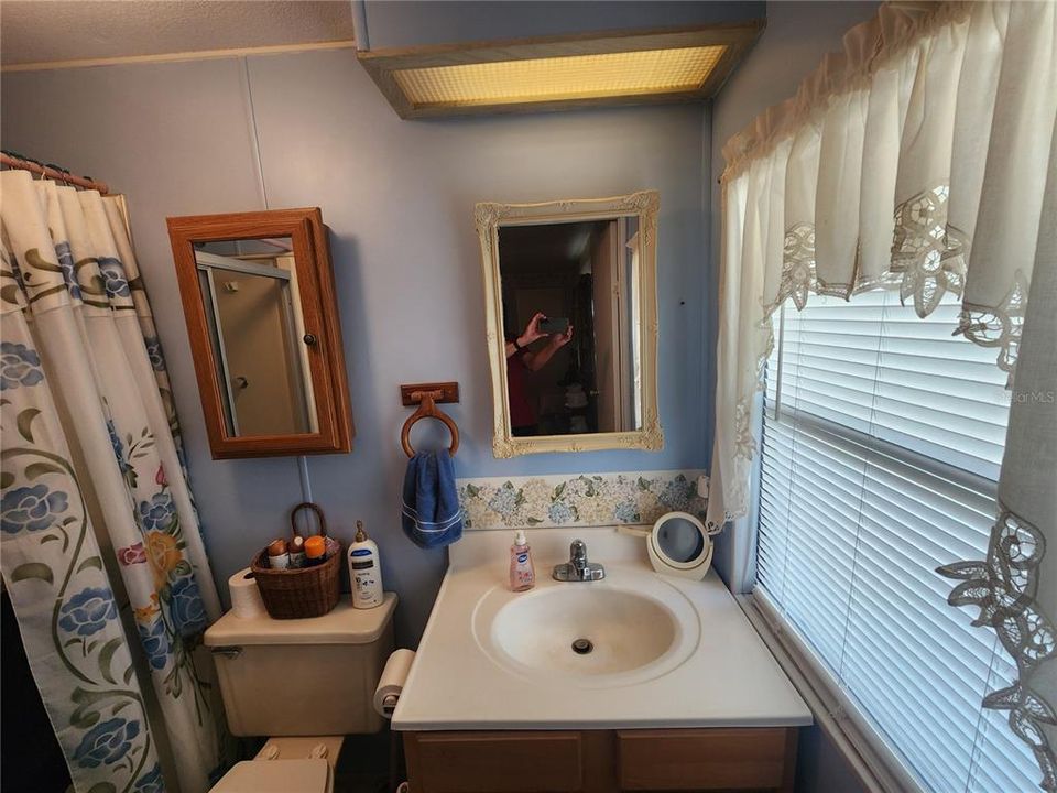 For Sale: $185,000 (3 beds, 2 baths, 1310 Square Feet)