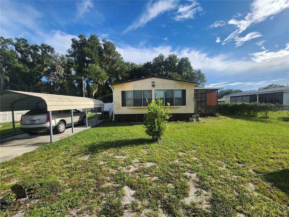 For Sale: $185,000 (3 beds, 2 baths, 1310 Square Feet)