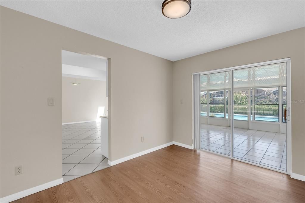 En Venta: $485,000 (3 camas, 2 baños, 1684 Pies cuadrados)