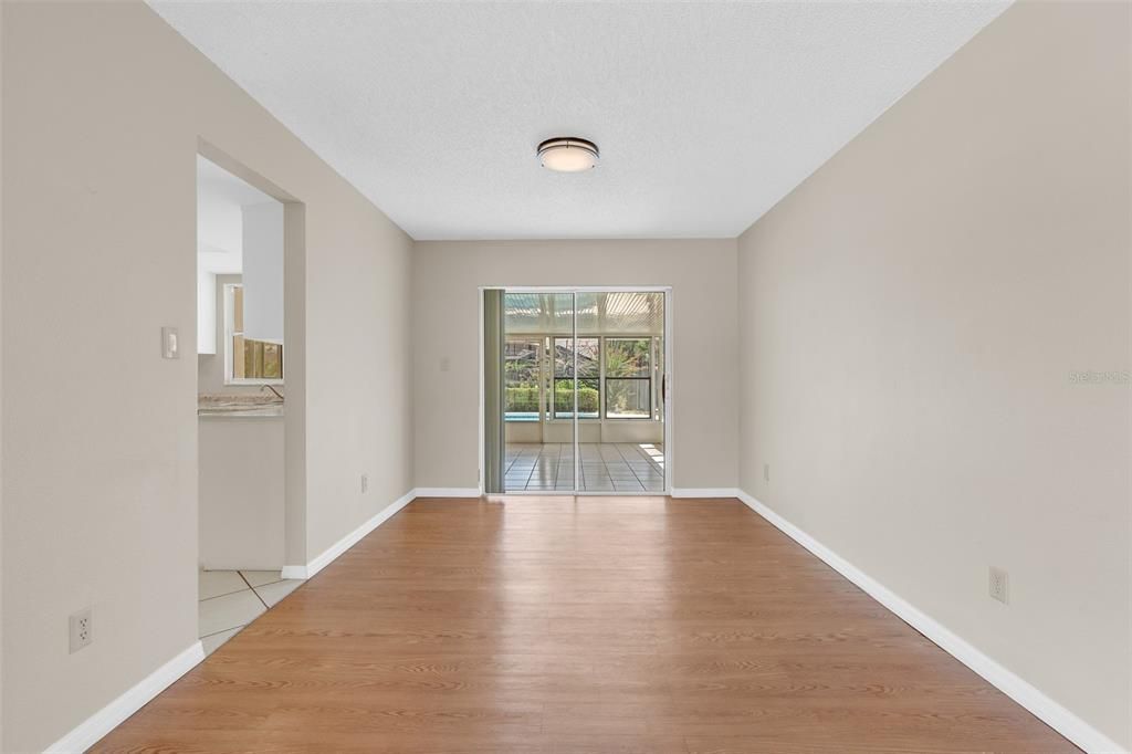 En Venta: $485,000 (3 camas, 2 baños, 1684 Pies cuadrados)