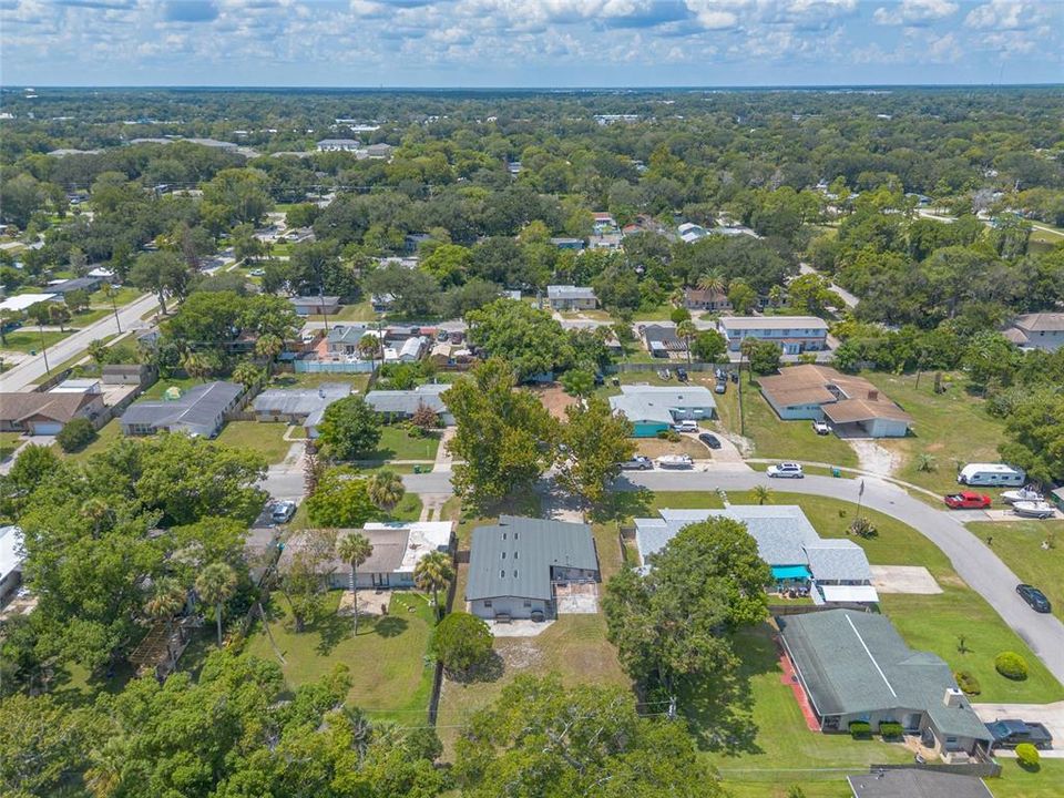 For Sale: $277,000 (4 beds, 2 baths, 1242 Square Feet)