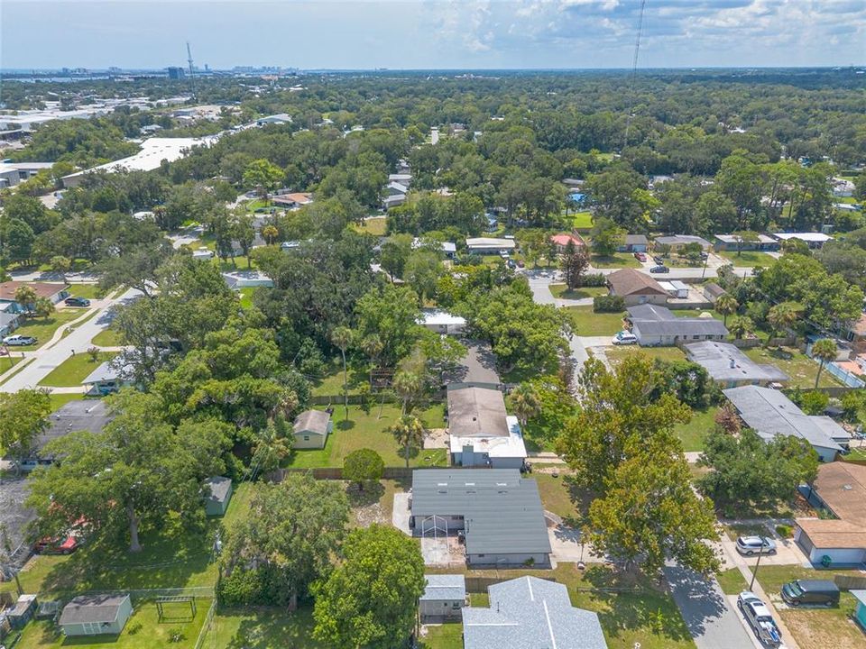 For Sale: $277,000 (4 beds, 2 baths, 1242 Square Feet)