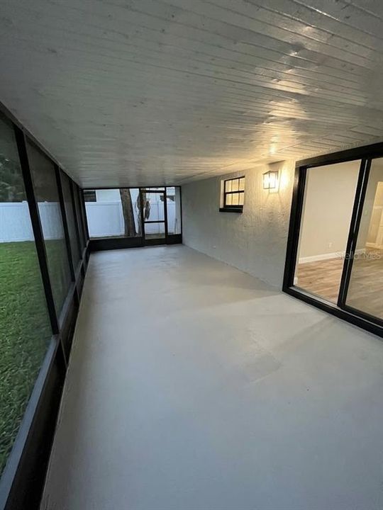 Active With Contract: $299,000 (3 beds, 2 baths, 1197 Square Feet)
