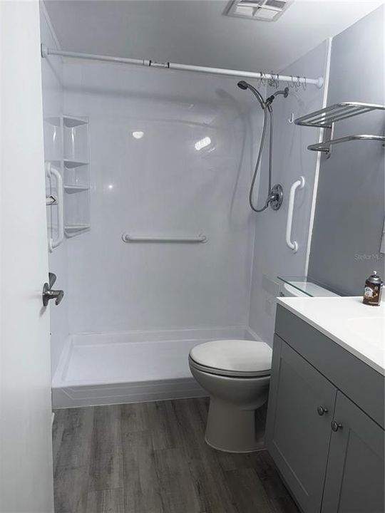 For Rent: $1,500 (2 beds, 1 baths, 900 Square Feet)