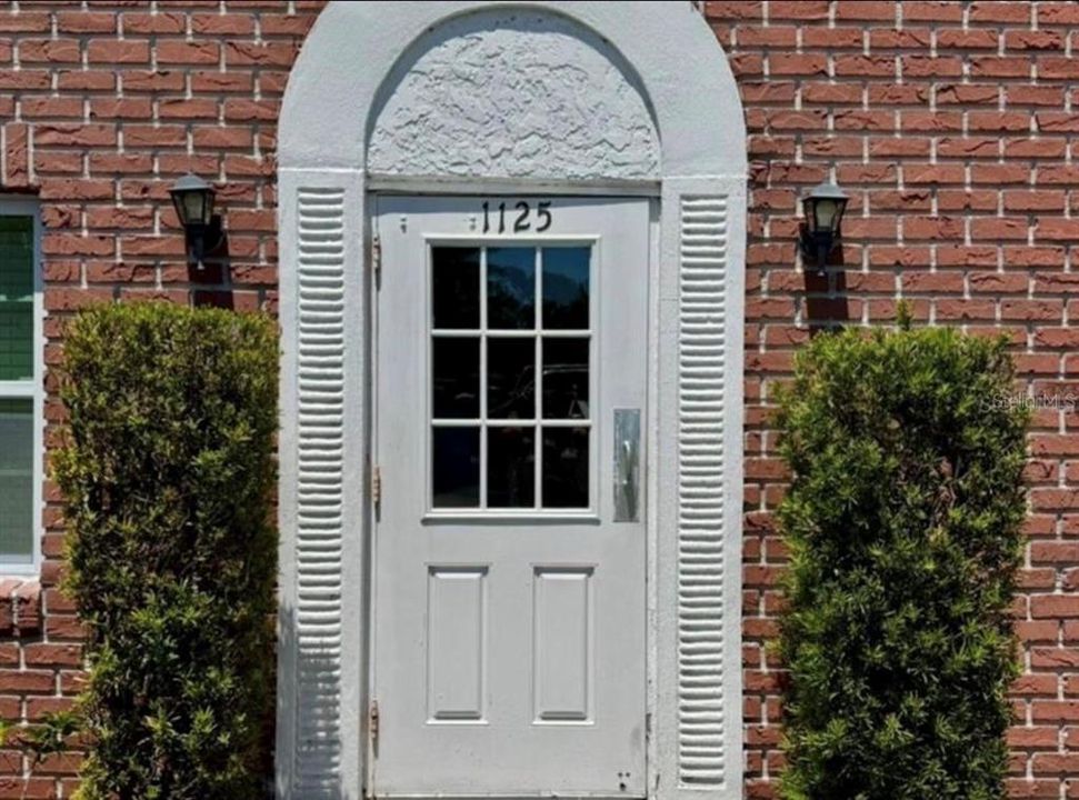 For Rent: $1,500 (2 beds, 1 baths, 900 Square Feet)