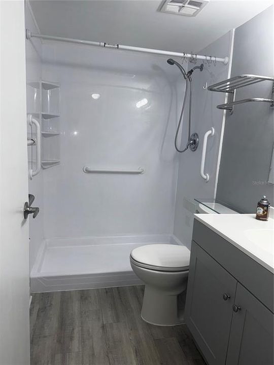 For Rent: $1,500 (2 beds, 1 baths, 900 Square Feet)