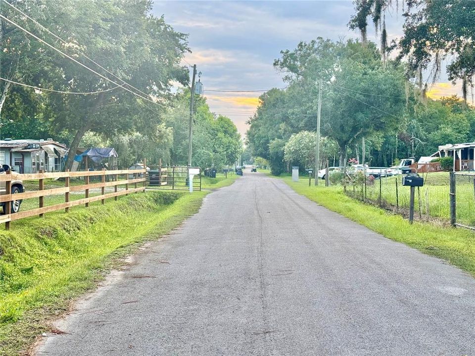 На продажу: $78,000 (0.41 acres)