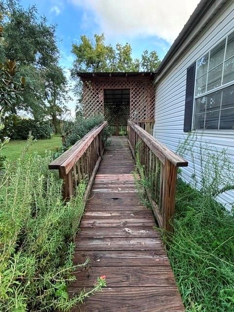 For Sale: $299,900 (4 beds, 3 baths, 2356 Square Feet)