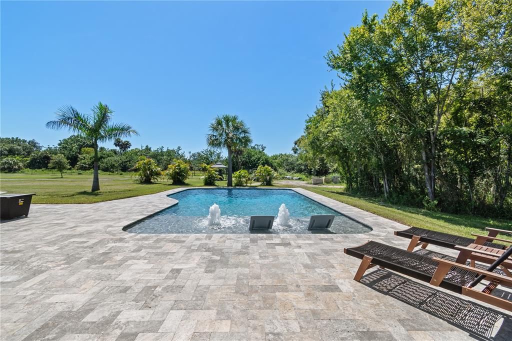 For Sale: $1,350,000 (4 beds, 2 baths, 2430 Square Feet)
