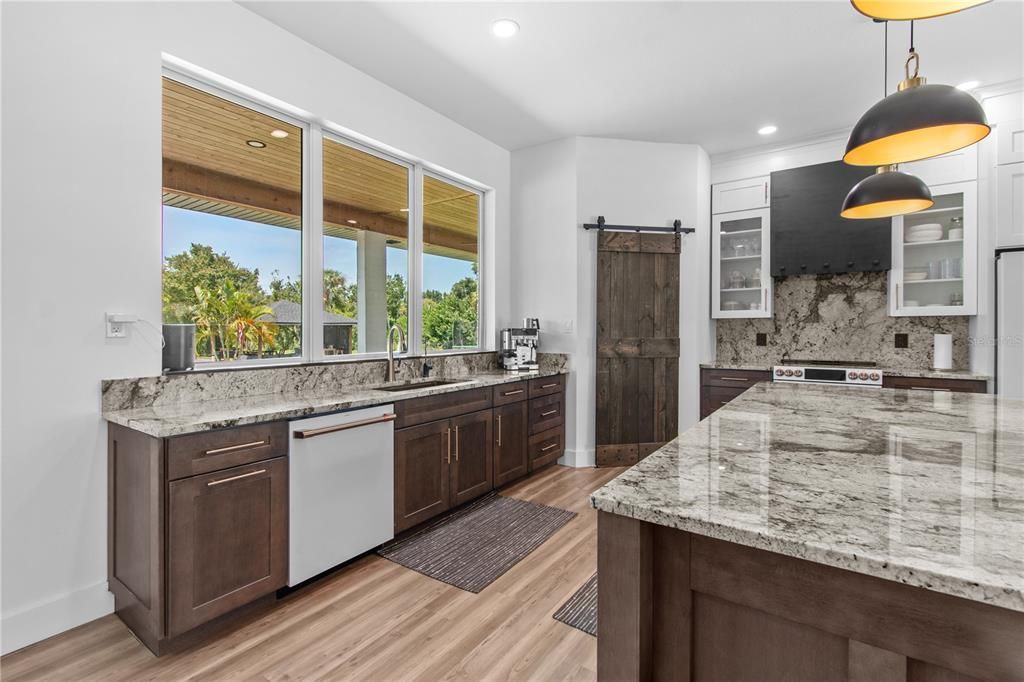 For Sale: $1,350,000 (4 beds, 2 baths, 2430 Square Feet)