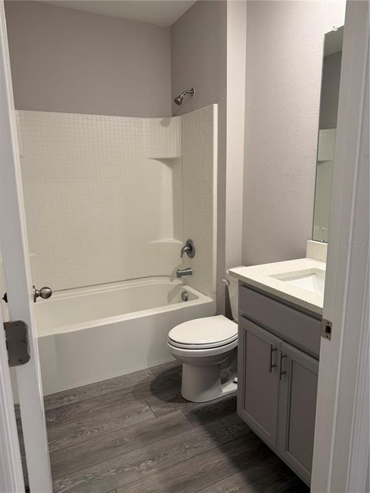 For Rent: $1,800 (3 beds, 2 baths, 1426 Square Feet)