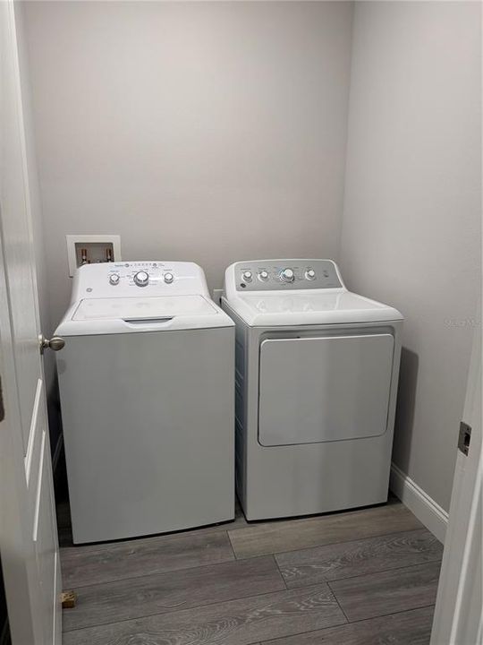 For Rent: $1,800 (3 beds, 2 baths, 1426 Square Feet)