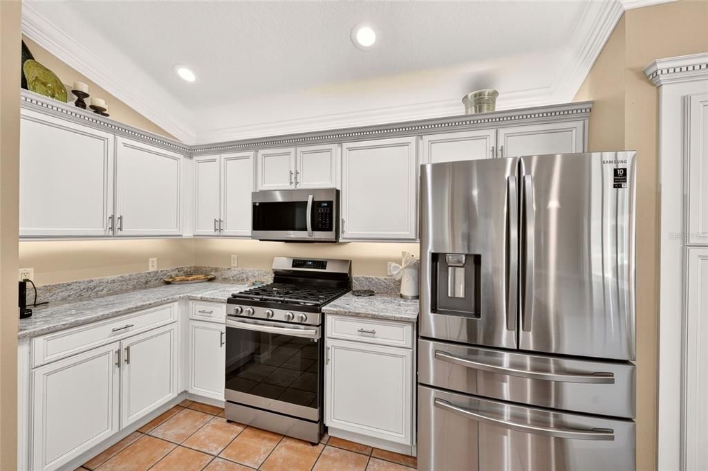 For Sale: $849,000 (3 beds, 2 baths, 2022 Square Feet)