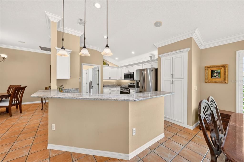 For Sale: $849,000 (3 beds, 2 baths, 2022 Square Feet)