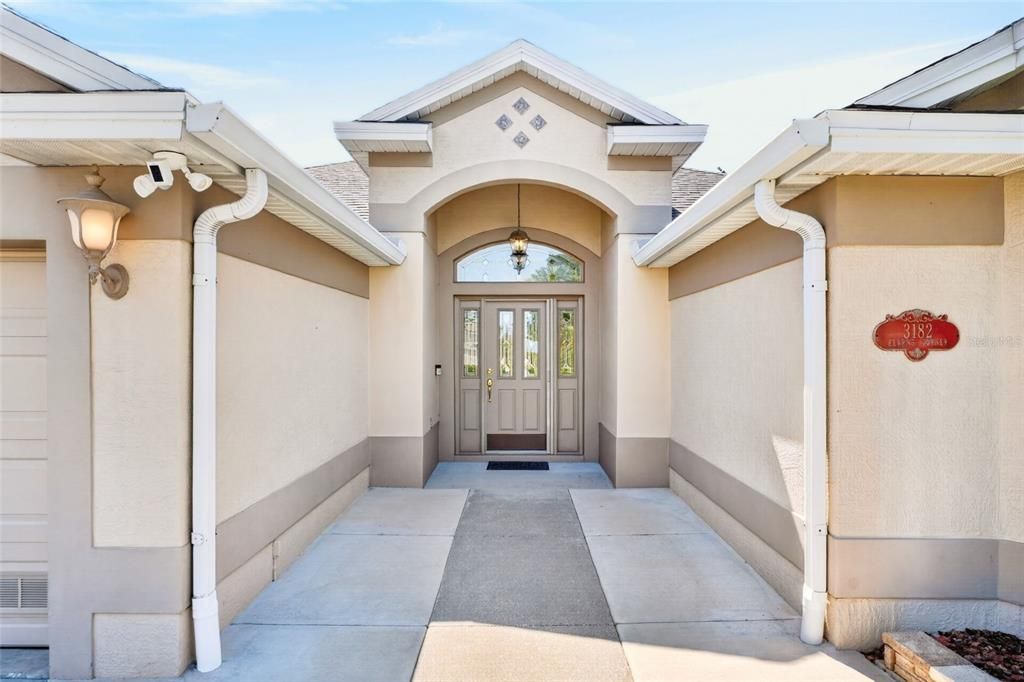 For Sale: $849,000 (3 beds, 2 baths, 2022 Square Feet)