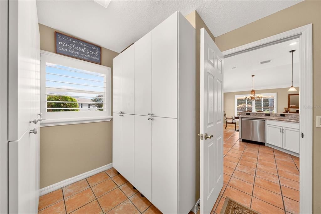 For Sale: $849,000 (3 beds, 2 baths, 2022 Square Feet)