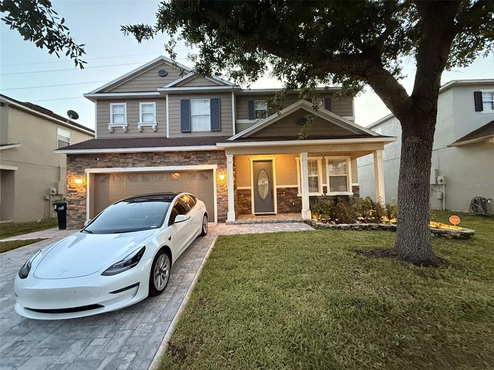 For Rent: $4,980 (5 beds, 3 baths, 3392 Square Feet)