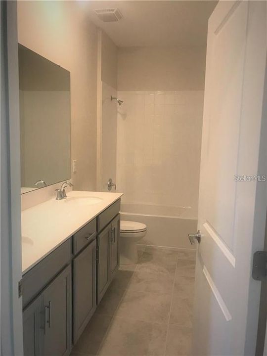 For Rent: $2,850 (5 beds, 3 baths, 2522 Square Feet)