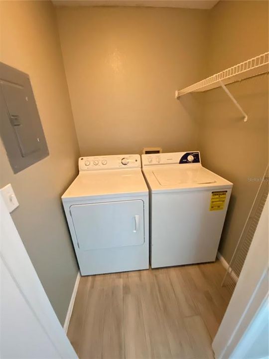 En Venta: $190,000 (2 camas, 2 baños, 874 Pies cuadrados)