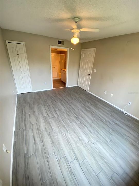 En Venta: $190,000 (2 camas, 2 baños, 874 Pies cuadrados)