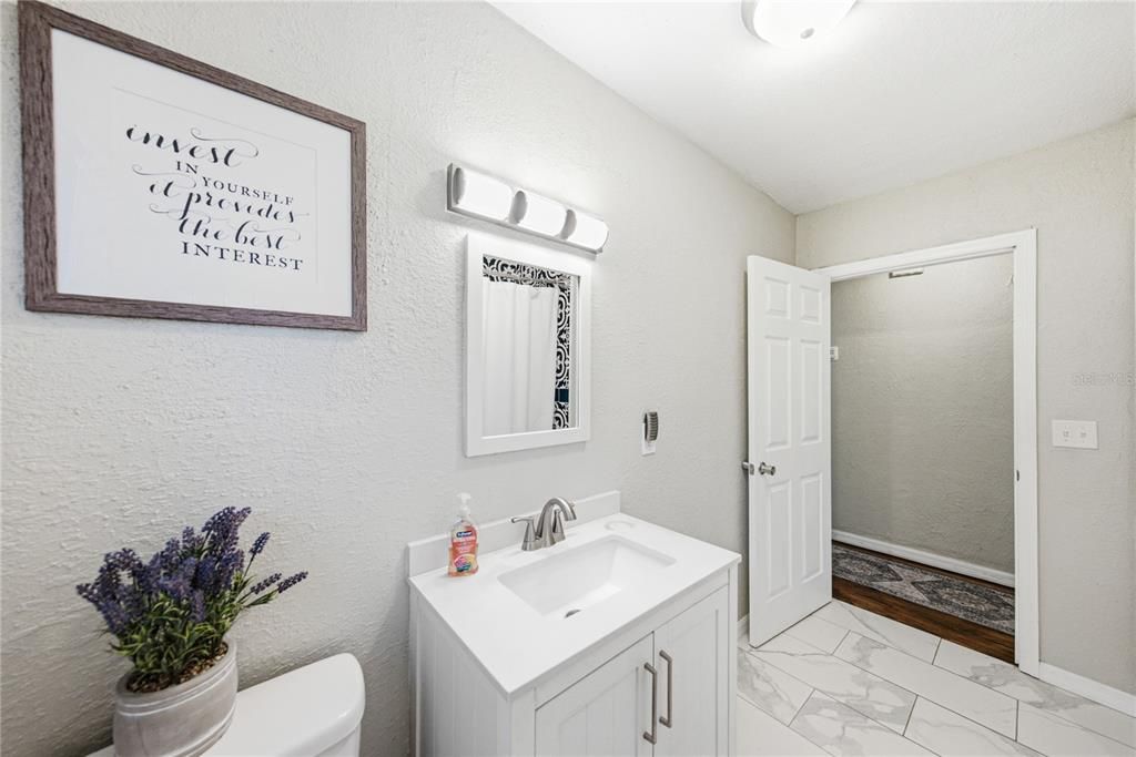For Sale: $499,900 (4 beds, 2 baths, 2706 Square Feet)