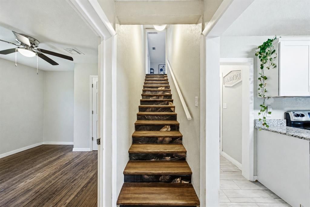 For Sale: $499,900 (4 beds, 2 baths, 2706 Square Feet)