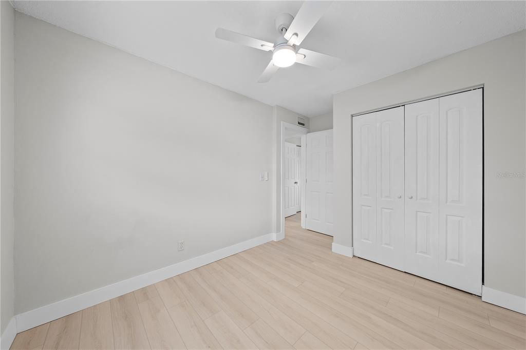 En Venta: $335,000 (4 camas, 1 baños, 1180 Pies cuadrados)