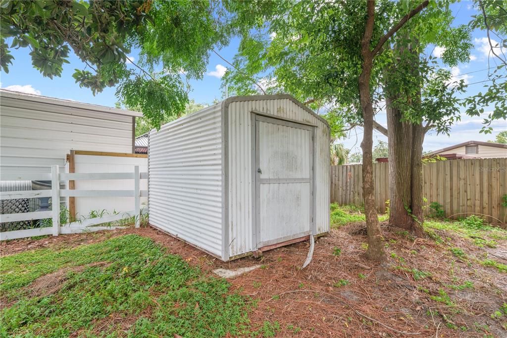 En Venta: $335,000 (4 camas, 1 baños, 1180 Pies cuadrados)