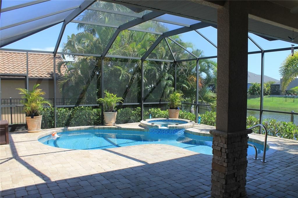 For Sale: $789,000 (4 beds, 3 baths, 2466 Square Feet)