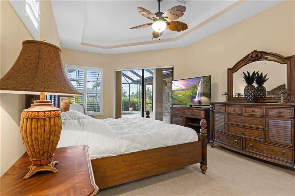 For Sale: $789,000 (4 beds, 3 baths, 2466 Square Feet)