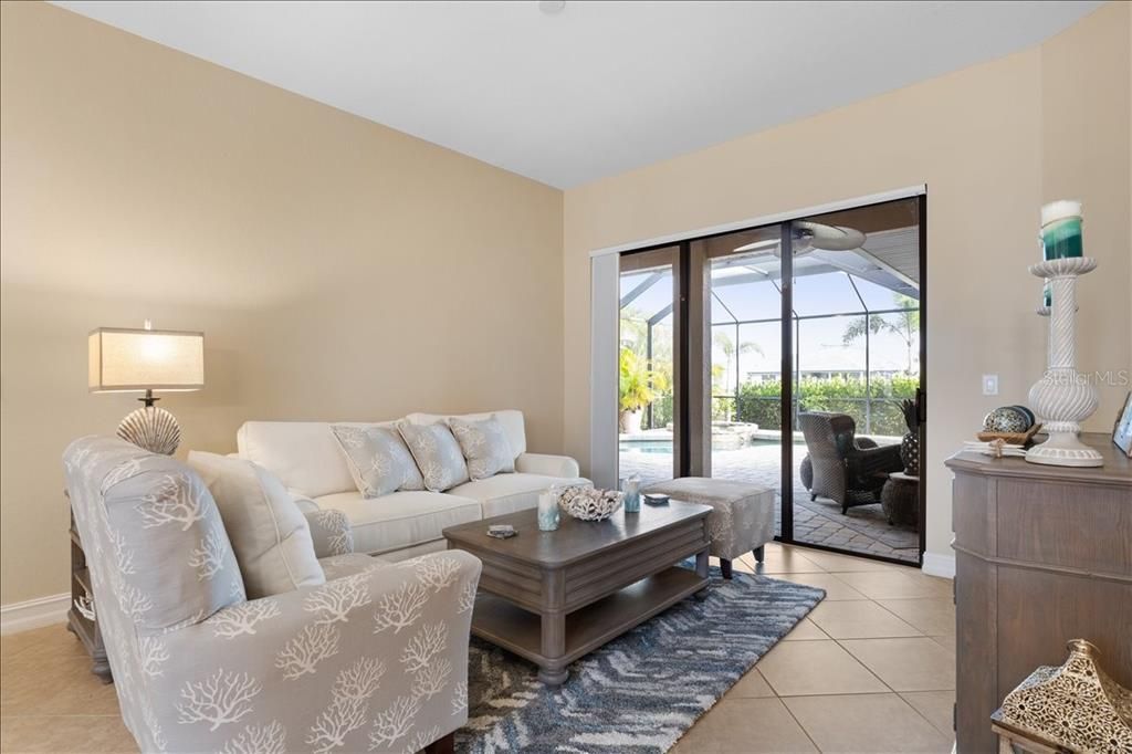 For Sale: $789,000 (4 beds, 3 baths, 2466 Square Feet)