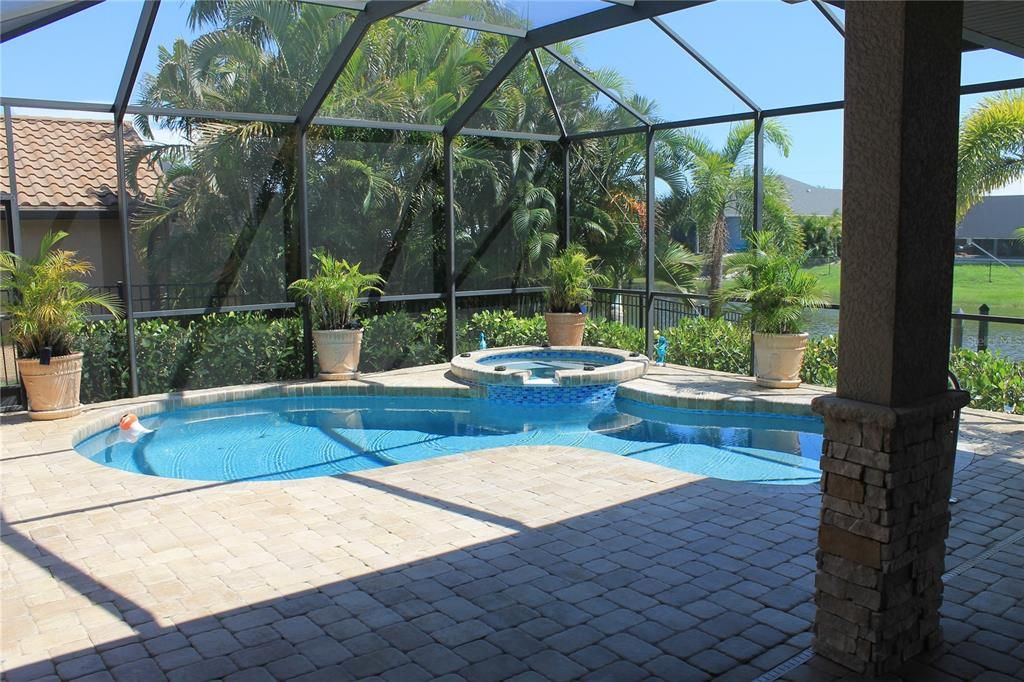 For Sale: $789,000 (4 beds, 3 baths, 2466 Square Feet)